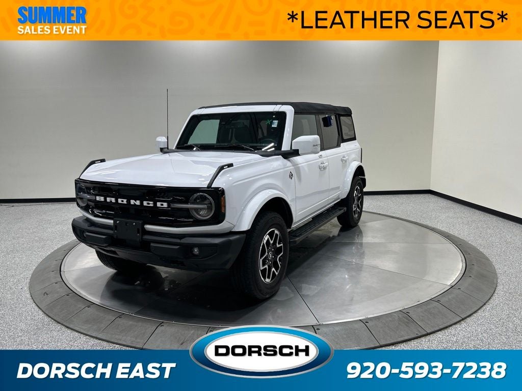 2023 Ford Bronco Outer Banks in Oxford White — front three-quarter view