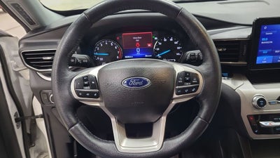 2022 Ford Explorer XLT 202a